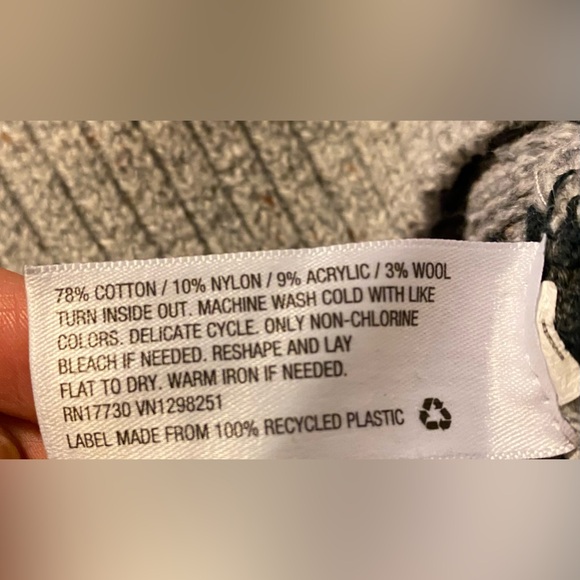 Goodfellow & Co. Men's Standard Fit Jacquard Sweater, Gravel Gray - Size Large - Picture 9 of 10